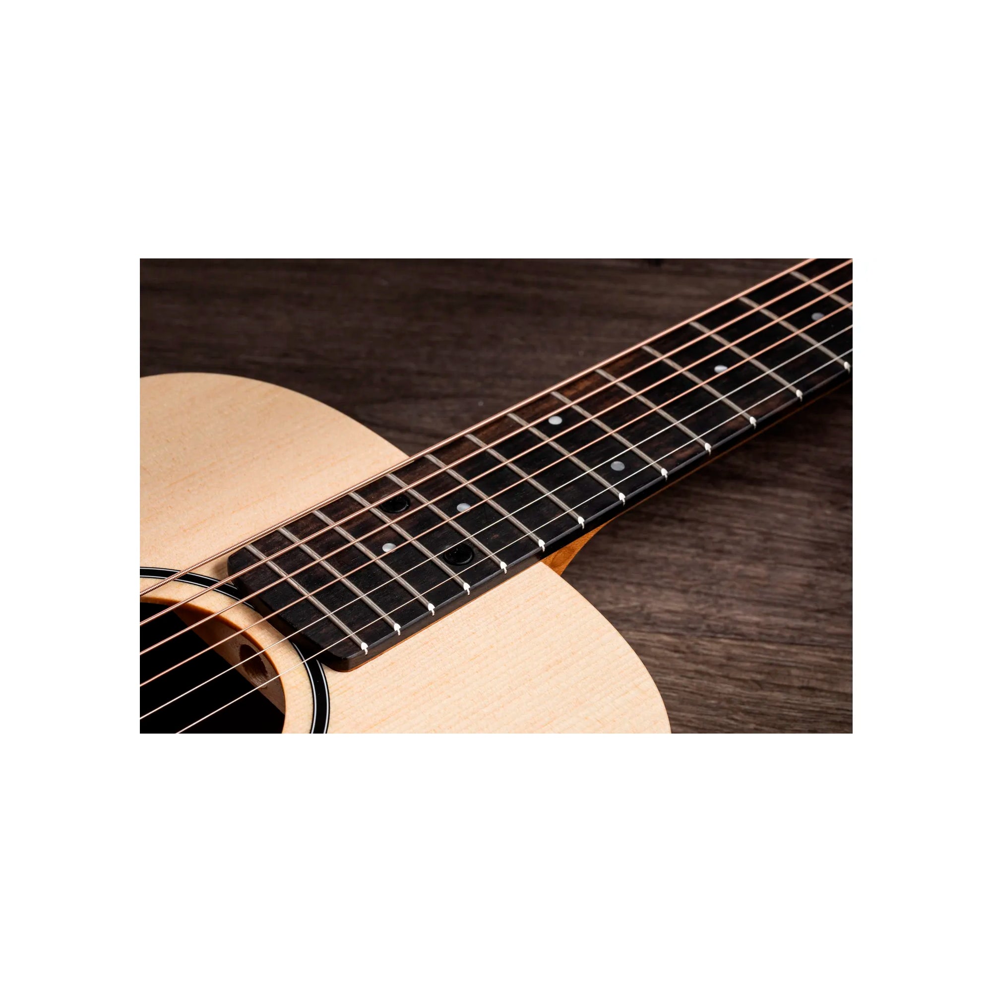 Guitarra Electroacústica 3/4 Taylor - BT1E