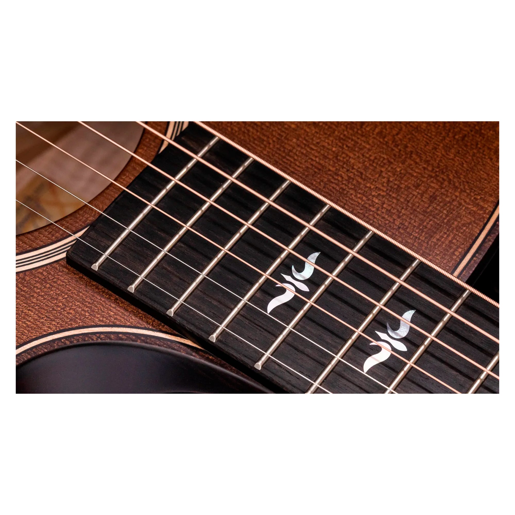 Guitarra Electroacústica Builder's Edition 614ce WHB